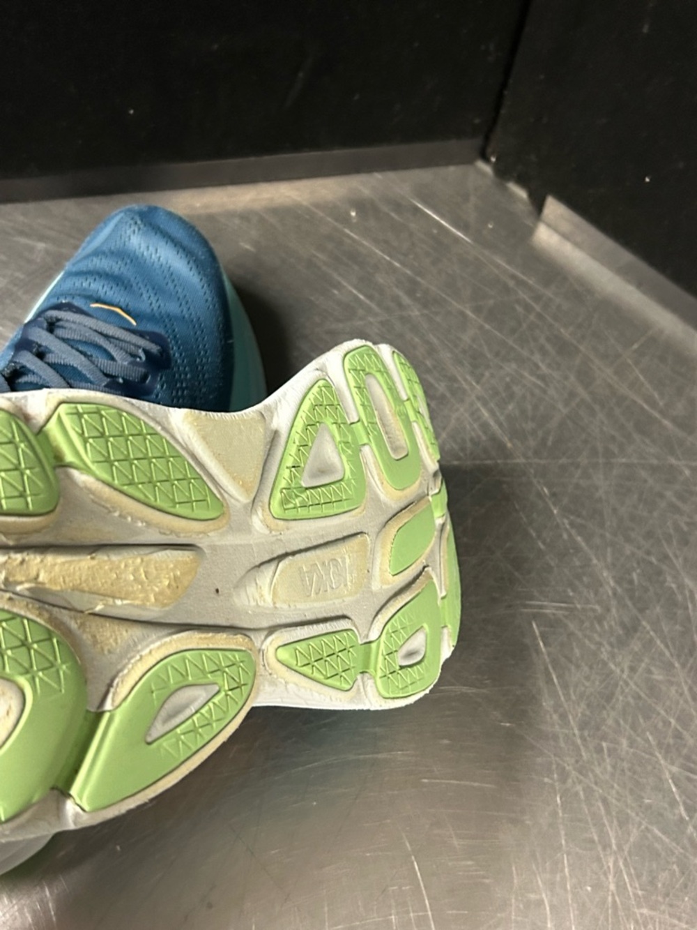 Hoka Bondi 8 Men Size 11 - Picture 11 of 13